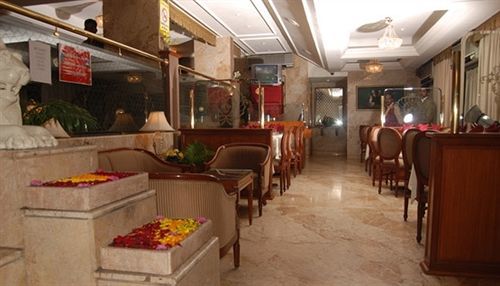 Royal Inn Mumbai Exterior photo